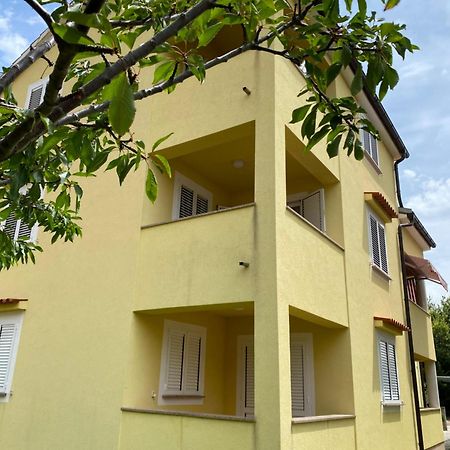 Apartments Luni Baška Exterior foto